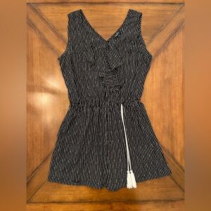 Gigio Striped Black Jumpsuit with Tassel Detail – Women’s Size Large